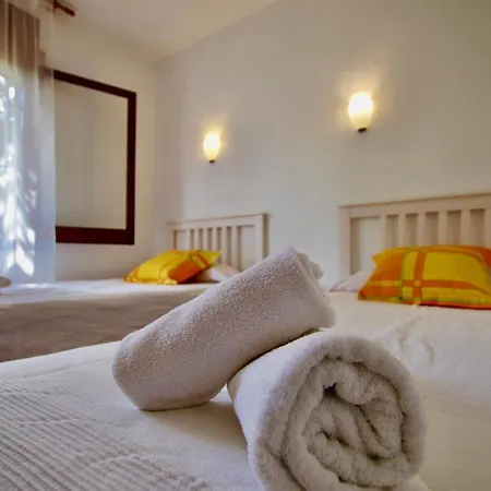 Apartment V&v Lloret: Garden With Pool, 150m From Canyelles *