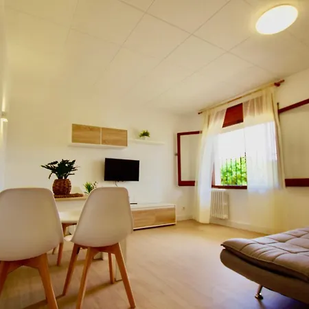 V&v Lloret: Garden With Pool, 150m From Canyelles Apartment