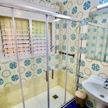V&v Lloret: Garden With Pool, 150m From Canyelles Apartment *