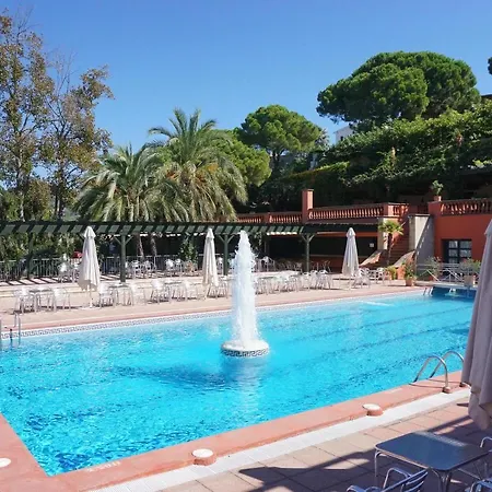 V&v Lloret: Garden With Pool, 150m From Canyelles Apartment