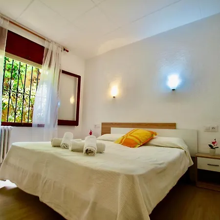 V&v Lloret: Garden With Pool, 150m From Canyelles * Lloret de Mar