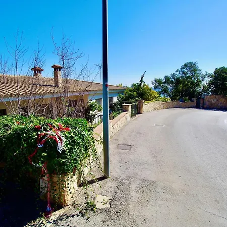V&v Lloret: Garden With Pool, 150m From Canyelles Lloret de Mar